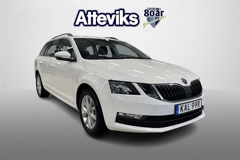 Vit Begagnad 2019 Skoda Octavia Ambition Kombi | 165 900 kr (Bra pris) - Bild 1/4