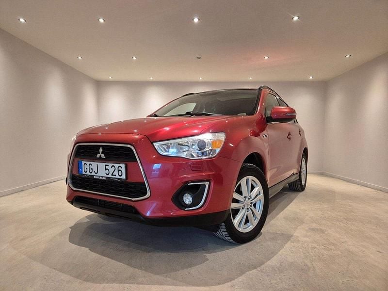 Mörkröd Begagnad 2013 Mitsubishi ASX SUV | 99 900 kr (Marknadspris) - Bild 1/4