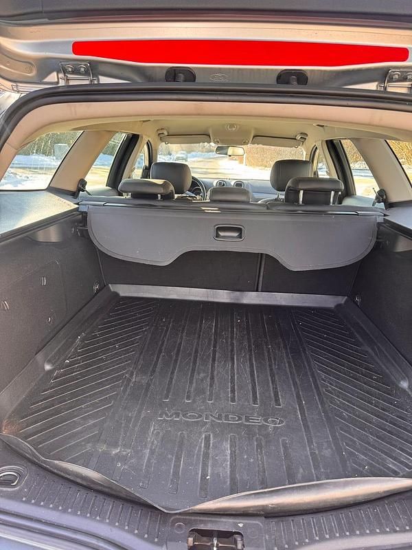 Begagnad Ford Mondeo 115 HK (84 kW) 2013 Kombi