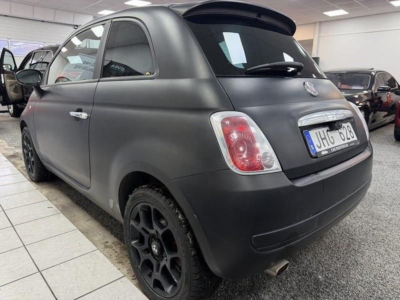 Begagnad Fiat 500 101 HK (74 kW) 2011 Svart