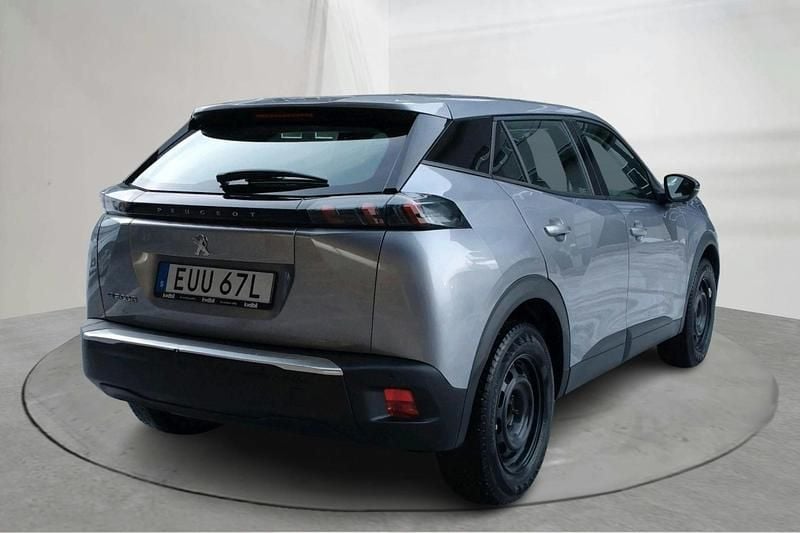 Begagnad Peugeot e-2008 100 kW (136 HK) 2022 Grå SUV