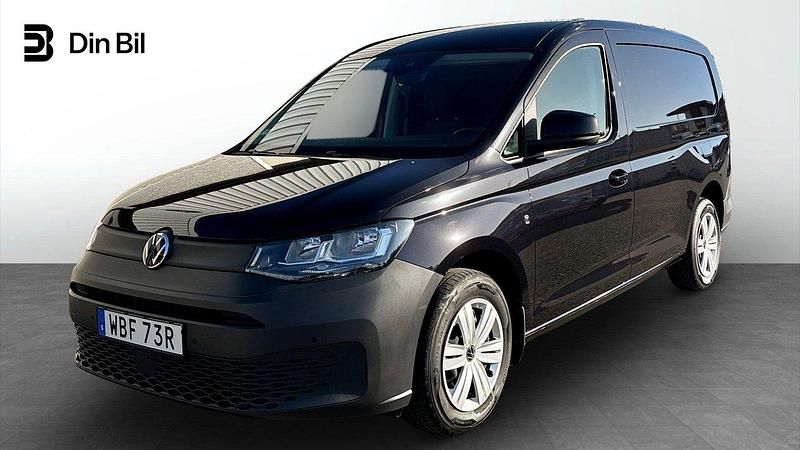 Svart (deep black pärleffekt) Begagnad 2024 VW Caddy Maxi Minibuss | 329 000 kr (Marknadspris) - Bild 1/4