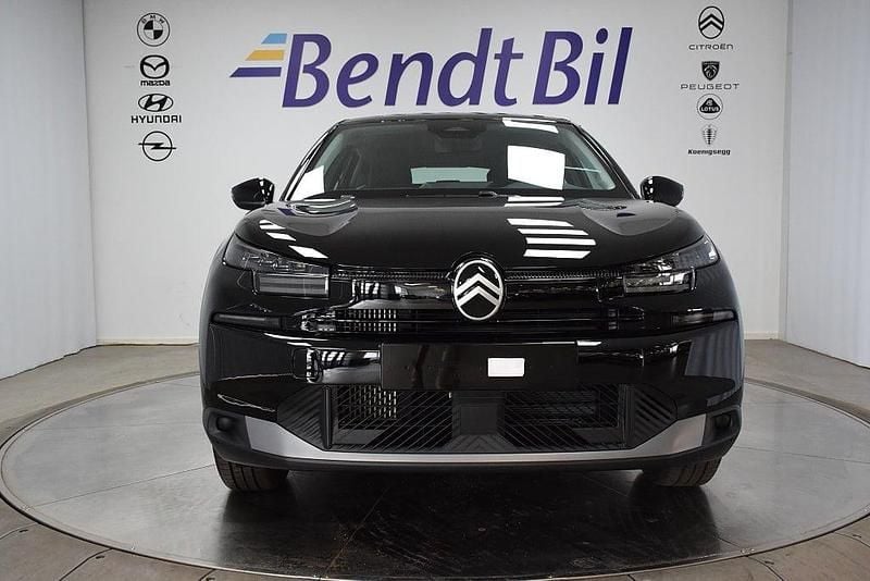 Ny Citroën C4 PureTech 131 HK (96 kW) 2025 Svart Halvkombi