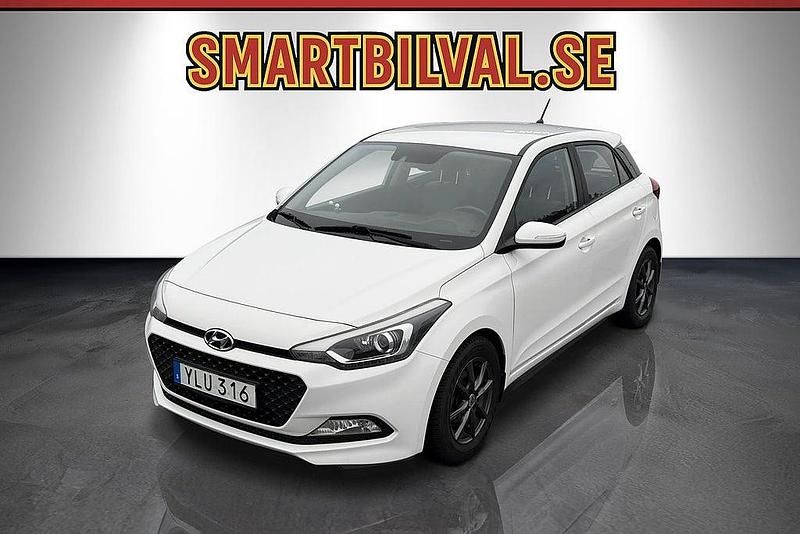 Begagnad Hyundai i20 Premium 101 HK (74 kW) 2017 Vit Halvkombi