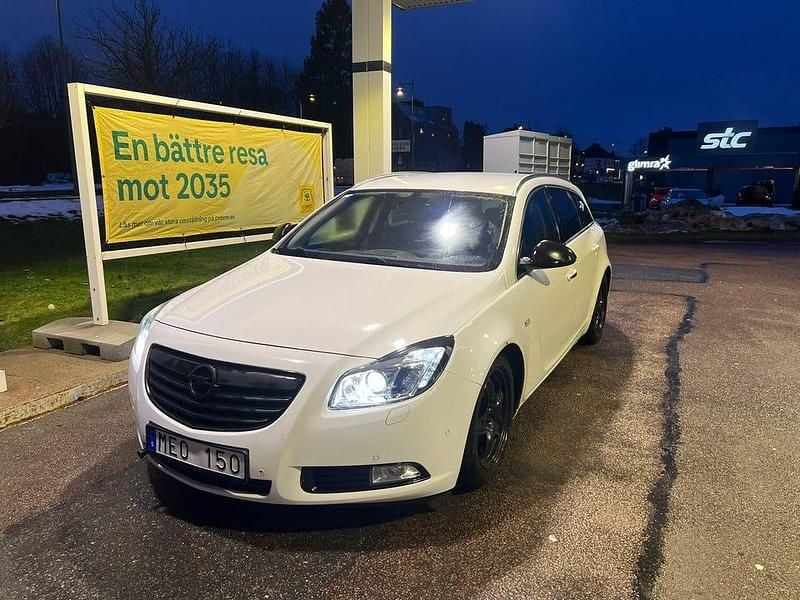 Begagnad 2012 Opel Insignia Kombi | 39 000 kr (Superpris) - Bild 1/4