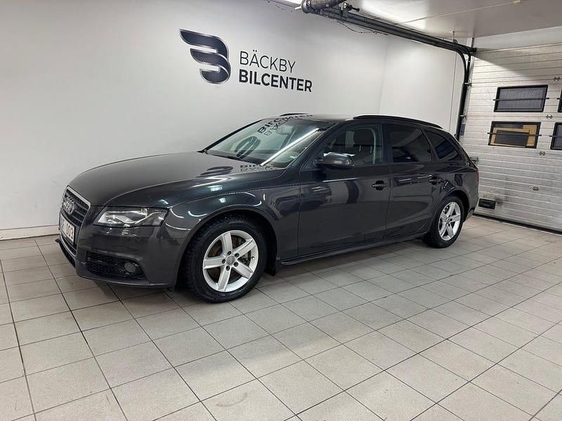 Grå Begagnad 2010 Audi A4 Kombi | 49 900 kr (Marknadspris) - Bild 1/4