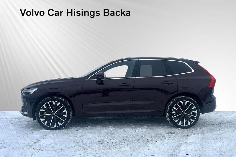 Begagnad Volvo XC60 350 HK (257 kW) 2025 Röd SUV