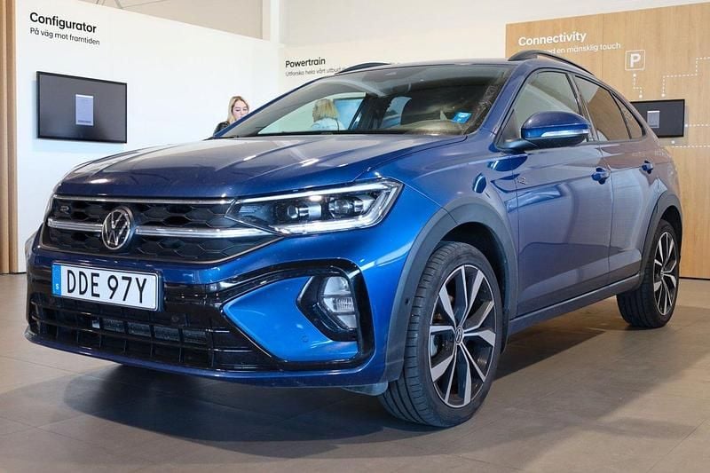 Blå Begagnad 2024 VW Taigo R-line SUV | 249 900 kr (Marknadspris) - Bild 1/2