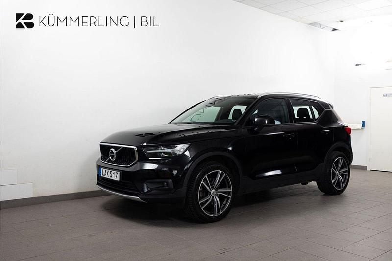 Svart Begagnad 2018 Volvo XC40 SUV | 254 900 kr (Marknadspris) - Bild 1/4