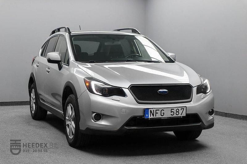 Silver Begagnad 2012 Subaru XV SUV | 99 800 kr (Marknadspris) - Bild 1/4