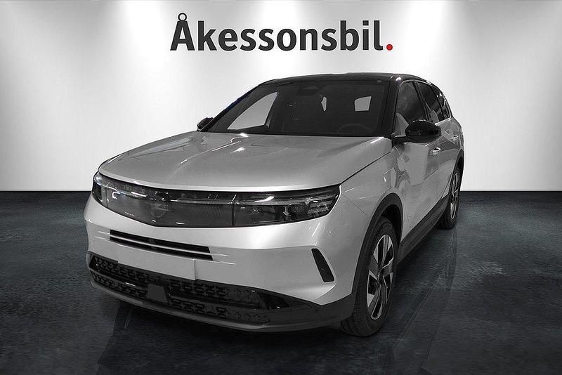 Kristall silver (metallic) Ny 2025 Opel Grandland X Ultimate SUV | 508 680 kr (Dyr) - Bild 1/4