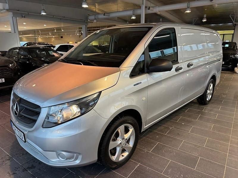 Silver Begagnad 2020 Mercedes e-Vito Van | 159 900 kr (Superpris) - Bild 1/4