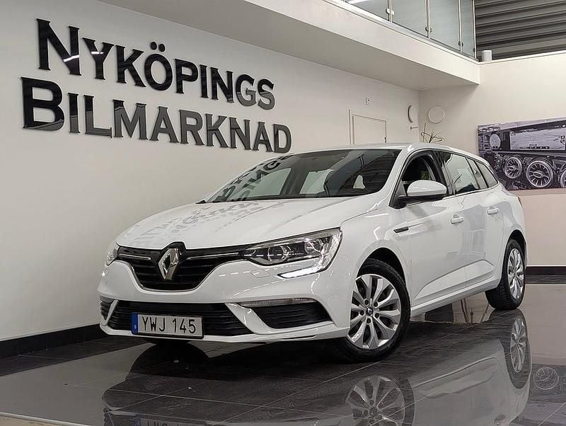 Vit Begagnad 2017 Renault Mégane GrandTour Kombi | 124 900 kr (Marknadspris) - Bild 1/4