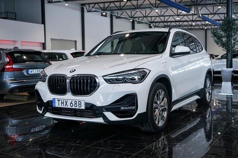 Begagnad BMW X1 Sport Line 220 HK (161 kW) 2021 Vit SUV