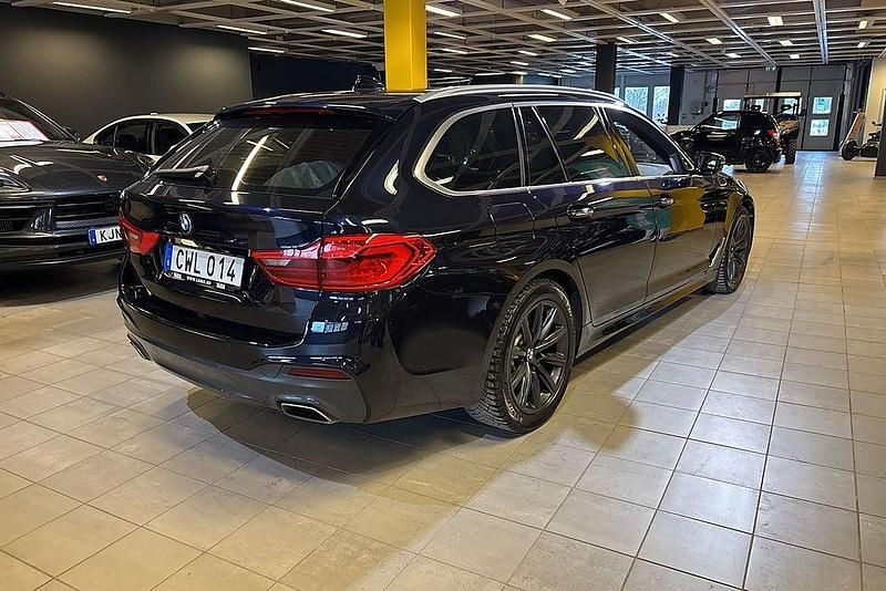 Begagnad BMW 530 M Sport 265 HK (194 kW) 2017 Svart Kombi