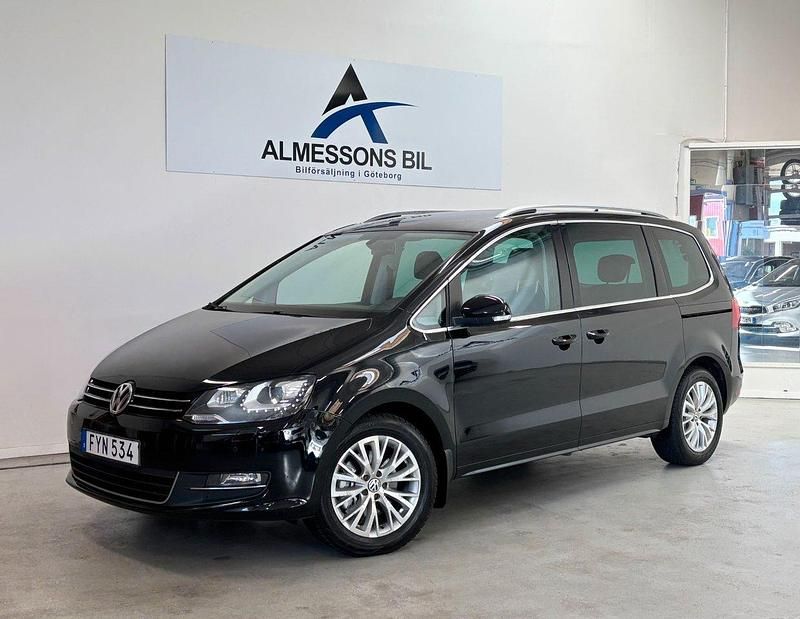Svart Begagnad 2011 VW Sharan GT Minibuss | 99 900 kr (Marknadspris) - Bild 1/4