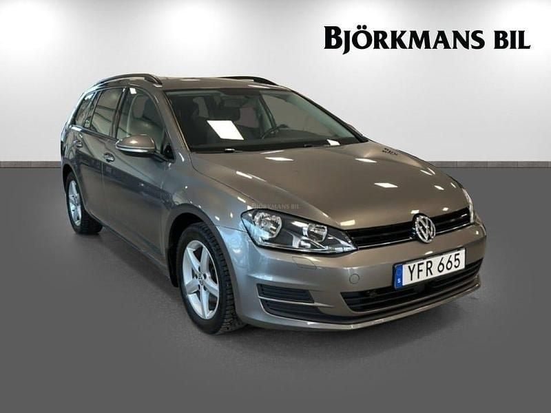 Begagnad VW Golf VII 110 HK (80 kW) 2016 Grå Kombi