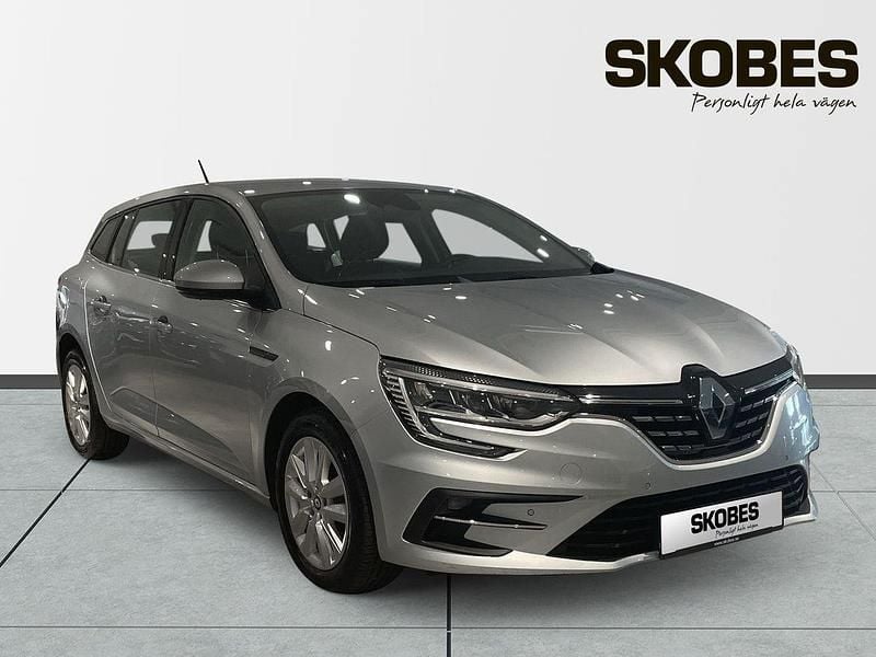 Grå Begagnad 2023 Renault Mégane GrandTour Equilibre Kombi | 199 400 kr (Lite dyr) - Bild 1/3