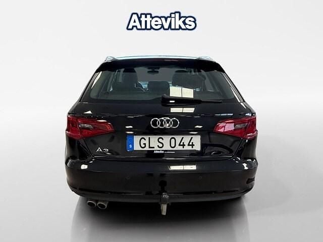 Begagnad Audi A3 Sport 150 HK (110 kW) 2014 Svart
