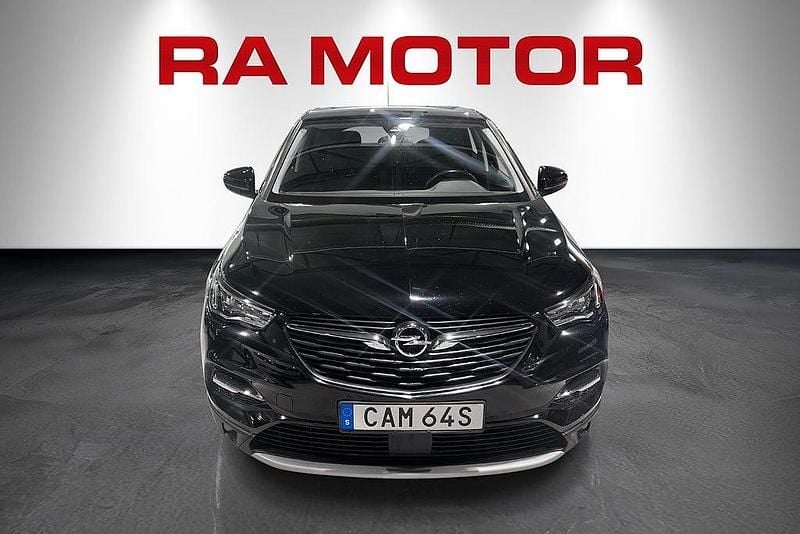 Begagnad Opel Grandland X Design Edition 131 HK (96 kW) 2021 Svart SUV