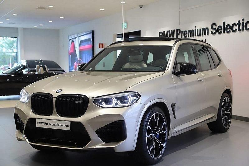 Ljusgrå Begagnad 2019 BMW X3 Competition Edition SUV | 599 000 kr (Marknadspris) - Bild 1/3