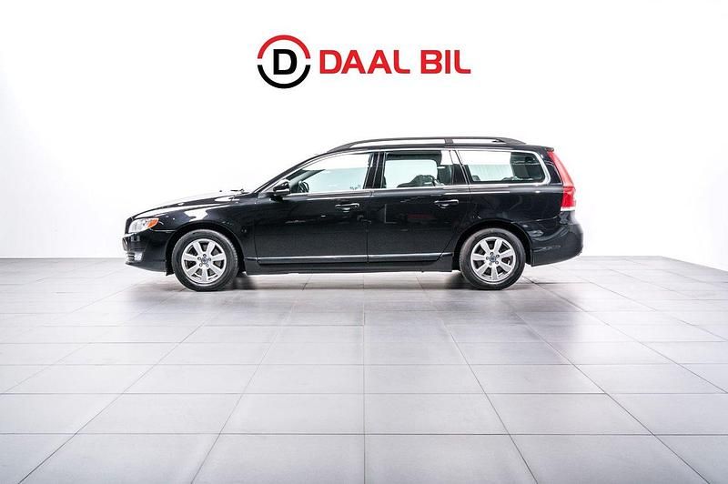 Svart Begagnad 2013 Volvo V70 Momentum Kombi | 169 700 kr (Dyr) - Bild 1/4