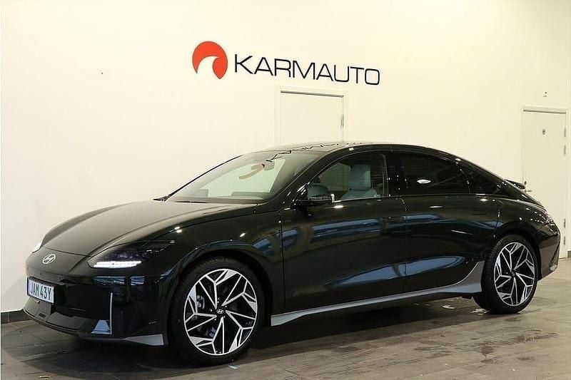 Grön Begagnad 2023 Hyundai Ioniq 6 Advanced Sedan | 428 800 kr (Superpris) - Bild 1/4