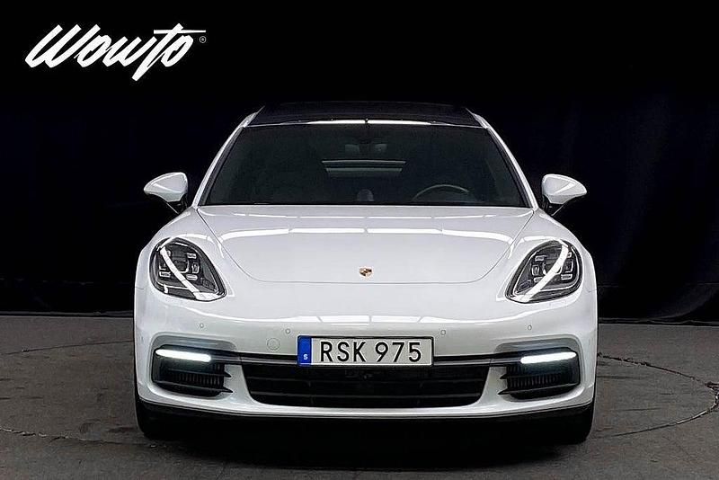 Begagnad Porsche Panamera 4 463 HK (340 kW) 2017 Vit Sedan
