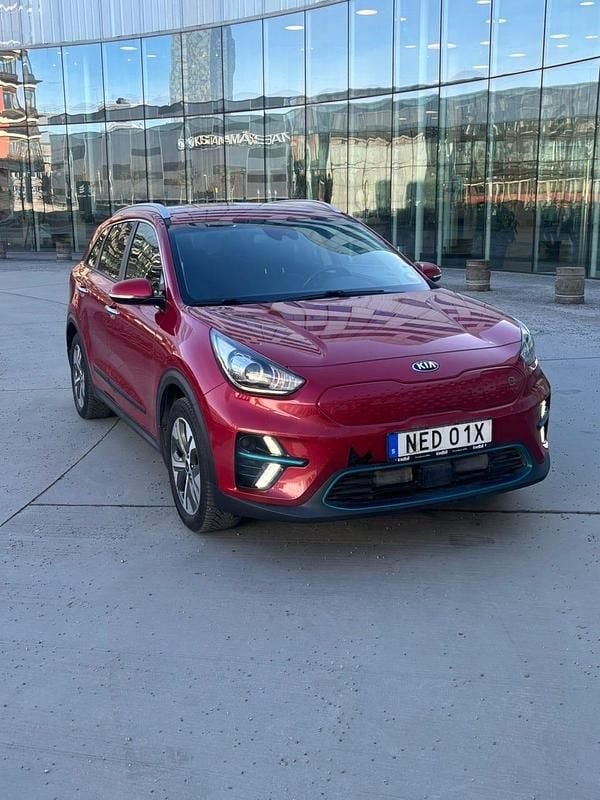 Begagnad Kia e-Niro 150 kW (204 HK) 2019 SUV
