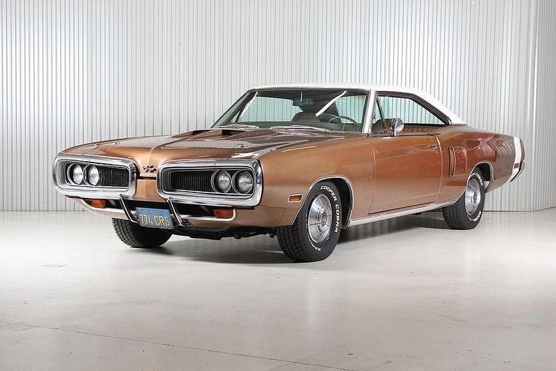 Begagnad Dodge Coronet 381 HK (280 kW) 1970 Flerfärgad Sportkupé