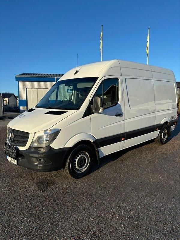 Vit Begagnad 2018 Mercedes Sprinter Van | 212 375 kr (Marknadspris) - Bild 1/4