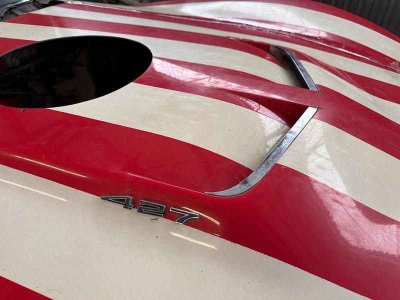 Begagnad Chevrolet Corvette C3 396 HK (291 kW) 1968 Gul Sportkupé