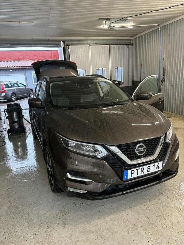 Brun Begagnad 2018 Nissan Qashqai SUV | 149 500 kr (Bra pris) - Bild 1/4