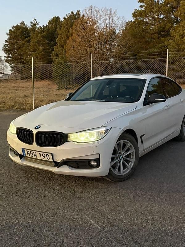 Begagnad 2016 BMW 320 Gran Turismo | 90 000 kr (Marknadspris) - Bild 1/4