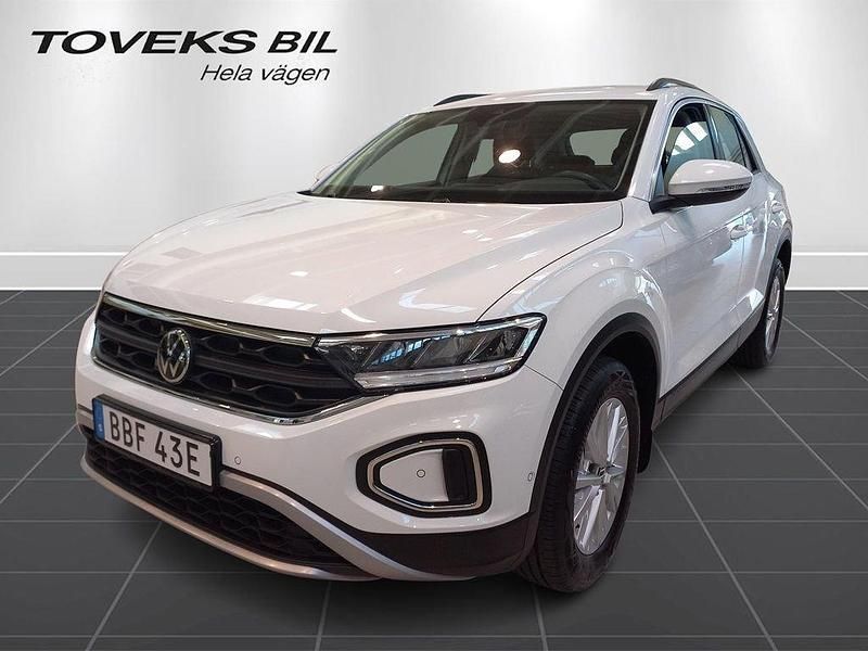 Vit Begagnad 2022 VW T-Roc SUV | 219 900 kr (Marknadspris) - Bild 1/4