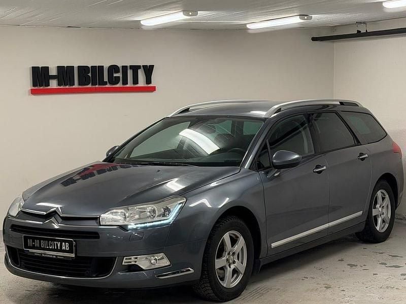 Grå Begagnad 2012 Citroën C5 Kombi | 49 900 kr (Bra pris) - Bild 1/4