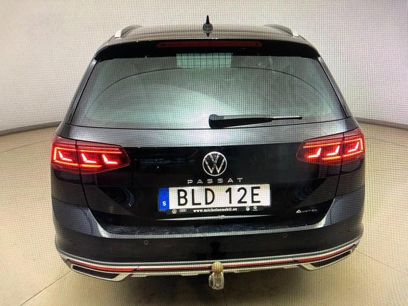 Begagnad VW Passat Alltrack 200 HK (147 kW) 2021 Svart Kombi