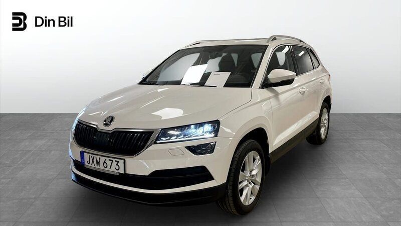 Vit Begagnad 2018 Skoda Karoq Style SUV | 179 900 kr (Marknadspris) - Bild 1/4