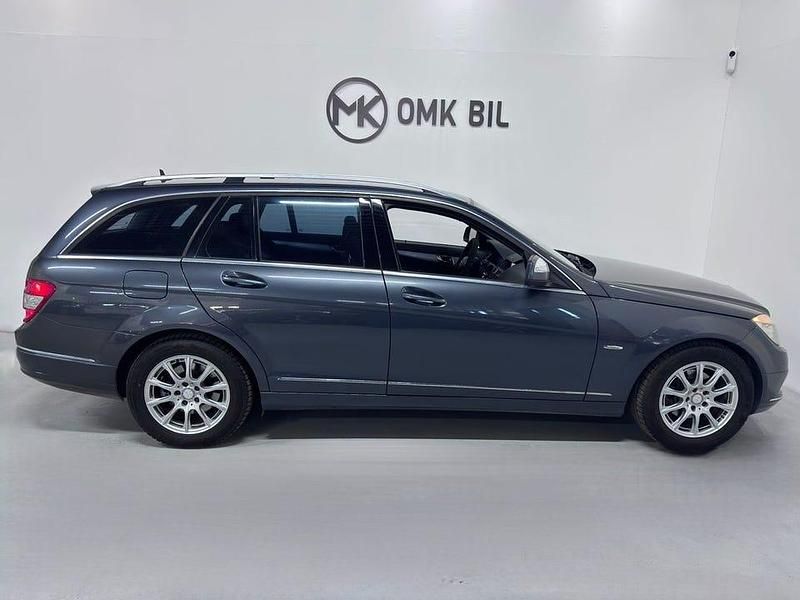 Begagnad Mercedes C230 Avantgarde 204 HK (150 kW) 2007 Grå Kombi