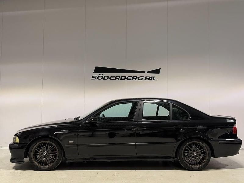Begagnad BMW 520 M Sport 170 HK (125 kW) 2001 Svart Sedan