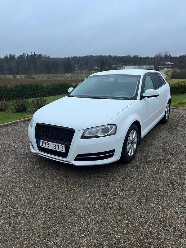 Begagnad 2012 Audi A3 | 65 000 kr (Marknadspris) - Bild 1/4