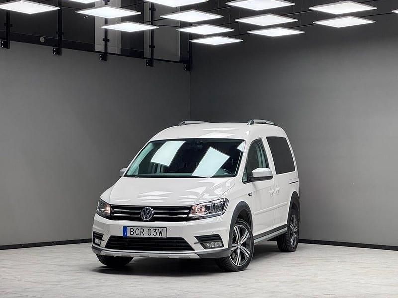 Begagnad VW Caddy Executive 122 HK (89 kW) 2019 Vit Minibuss