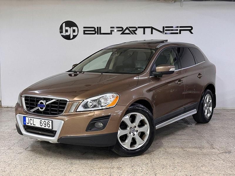 Brun Begagnad 2008 Volvo XC60 Summum SUV | 79 900 kr (Dyr) - Bild 1/4