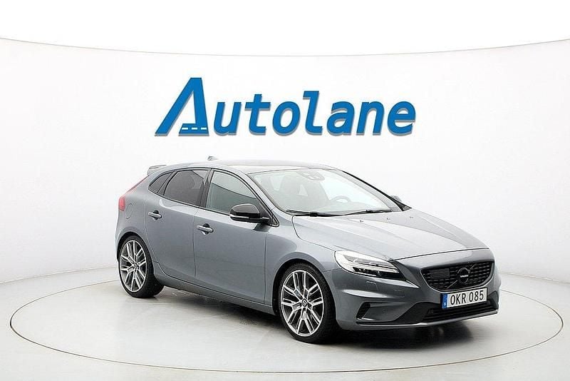 Begagnad Volvo V40 2017 Grå