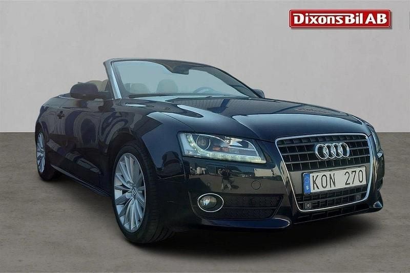 Mörkblå Begagnad 2009 Audi A5 Cabriolet Comfort Cab | 153 500 kr (Marknadspris) - Bild 1/4