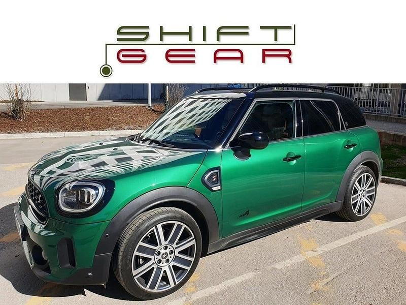 Begagnad Mini Countryman 221 HK (162 kW) 2024 British racing green iv | leather chester malt brown SUV