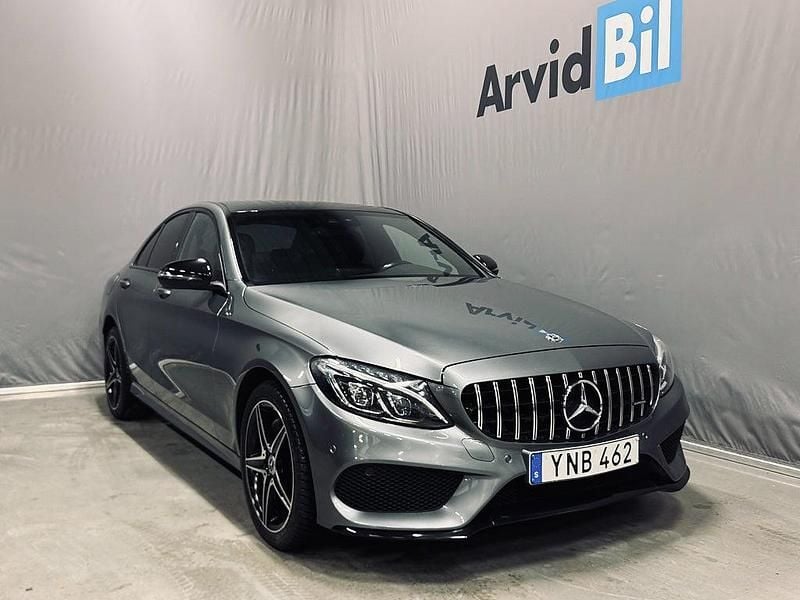 Grå Begagnad 2017 Mercedes C220 AMG Sedan | 264 800 kr (Marknadspris) - Bild 1/3