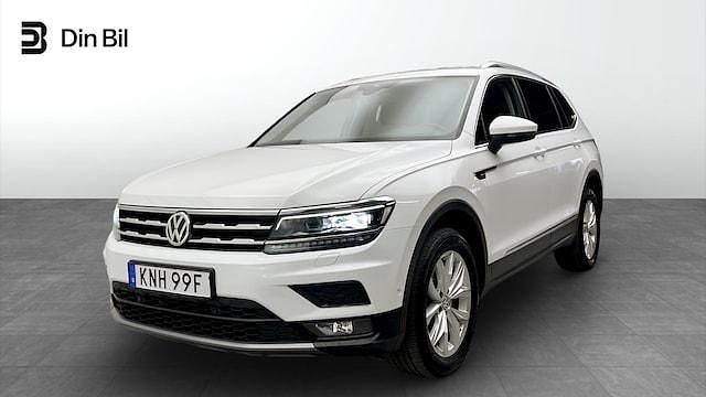 Vit (pure white) Begagnad 2020 VW Tiguan Allspace Executive SUV | 299 900 kr (Bra pris) - Bild 1/4