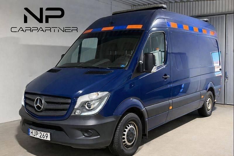 Begagnad Mercedes Sprinter 156 HK (114 kW) 2018 Blå Van
