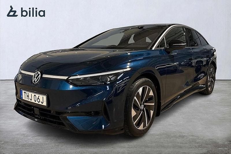 Blå Begagnad 2024 VW ID.7 Pro Halvkombi | 489 000 kr (Marknadspris) - Bild 1/4